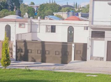 Casa de 4 habitaciones, San Luis Potosí · Espectacular Residencia en El Fracc. Rinconada de Los Andes en San Luis Potosí.