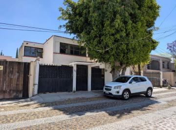 Casa de 3 habitaciones, Querétaro · Casa en Alamos 3ra Sección, Queretaro