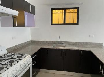 Casa · 93m² · 3 Recámaras · 2 Estacionamientos · Casa en Cancún en Renta - 3 Recámaras