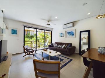 Departamento de 2 habitaciones, Solidaridad · Oportunidad en un Lugar Icónico Muy Cerca del Mar Caribe