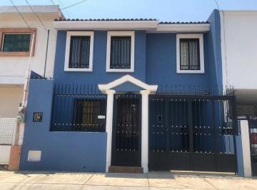 a8bca47c51bcbbcedd1159ccf10821f35edc64b336e40a21caaefa2195dd4579 · Casa en Renta en Linda Vista Zapopan