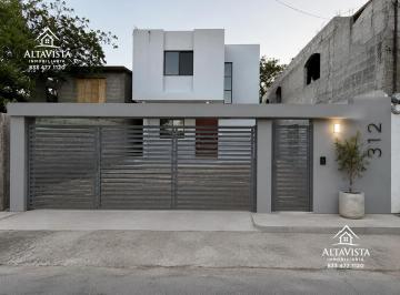 Casa · 130m² · 3 Recámaras · 2 Estacionamientos · Casa en Venta – Col. Enrique Cardenas Glz, Tampico