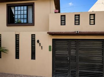 Casa de 3 habitaciones, Saltillo · Casa en Venta en Oceanía, Saltillo, Coahuila.