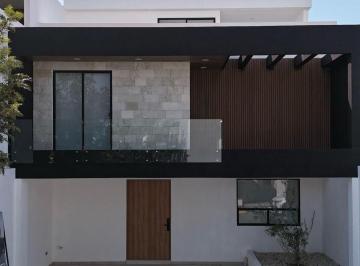 Casa · 251m² · 4 Recámaras · 2 Estacionamientos · Casa en Venta en Lomas de Angelópolis
