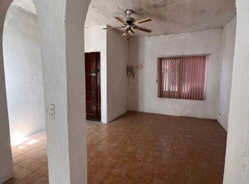 Casa de 2 habitaciones, Monterrey · Casa en Renta en Centro de Monterrey
