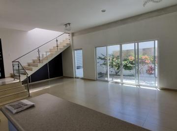 Casa en condominio de 3 habitaciones, El Marqués · Amplia Casa en Venta Zen House Mirador