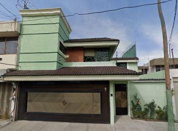 Casa de 4 habitaciones, Puebla · Venta de Casas en El Fraccionamiento Vikka Encantada, Puebla, Puebla