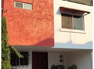 Casa de 4 habitaciones, Puebla · Hermosa Casa Remodelada Casi Enfrente de La Universidad Uvm