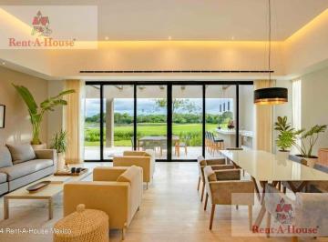 Casa · 283m² · 2 Recámaras · 2 Estacionamientos · Casa en Venta Enmérida, Yucatan Country Club Rg 25 - 3425.
