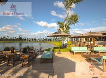 Terreno / Lote · 689m² · Terreno en Venta en Yucatan, Cabo Norte Rg 25 - 1550.