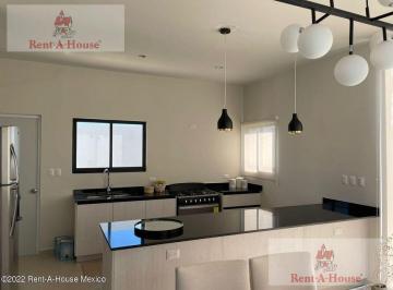 Casa · 196m² · 3 Recámaras · 2 Estacionamientos · Casa en Venta en Yucatan, Dzitya Rg 25 - 457.