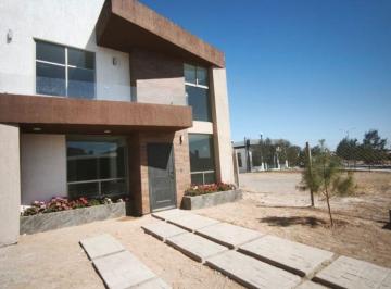 Casa de 3 habitaciones, Pachuca · Casa con 127 m² Superficie de Terreno y 3 Recámaras en Venta, Cerca del Nuevo Proyecto del Suburbano