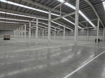 Nave industrial · 9263m² · 30 Estacionamientos · Nave Industrial en Renta en Pueblo La Trinidad Sanctorum
