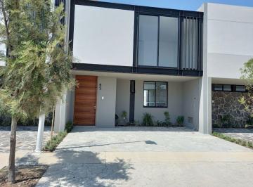 Casa de 3 habitaciones, Tlajomulco de Zúñiga · Casa en Renta en Excelentes Condicioneszona Plazas Outlet – Dentro de Coto Privado