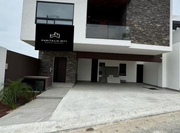 Casa · 426m² · Casa en Venta en Bosques de Las Misiones