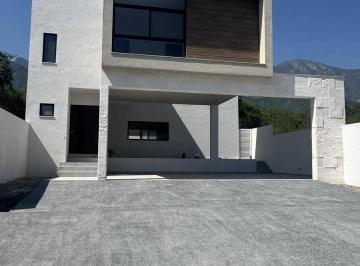 Casa · 257m² · 3 Recámaras · 2 Estacionamientos · Casa en Venta en Amani