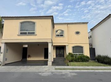 Casa · 315m² · Casa en Venta en Mision Canterias