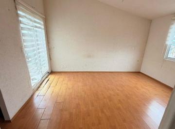 Casa · 269m² · 3 Recámaras · 2 Estacionamientos · Casa en Venta en La Calera