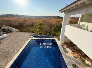 Casa de 4 habitaciones, Atlatlahucan · Casa en Venta en Lomas de Cocoyoc - 4 Rec. con Jardín Amplio