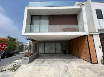 bfd4ece9ba58aff0c49cbec364580510dfc33cd12930cc826d8f01d697a46209 · Casa en Renta - Colinas del Valle - $60,000 Mxn