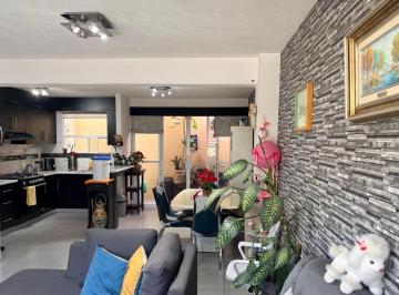 Casa en condominio · 140m² · 3 Recámaras · 1 Estacionamiento · Casa en Paseos del Bosque, Cuautitlán