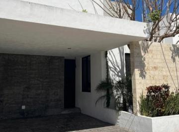 Casa en Venta en Temozón Norte · Casa en Venta en Temozón Norte