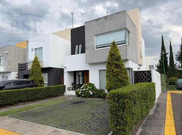 Casa en condominio · 106m² · 3 Recámaras · 2 Estacionamientos · Casa en Condominio en Foresta Residencial