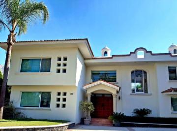 Casa de 4 habitaciones, Querétaro · Casa en Venta en El Campanario con Acceso Al Campo de Golf