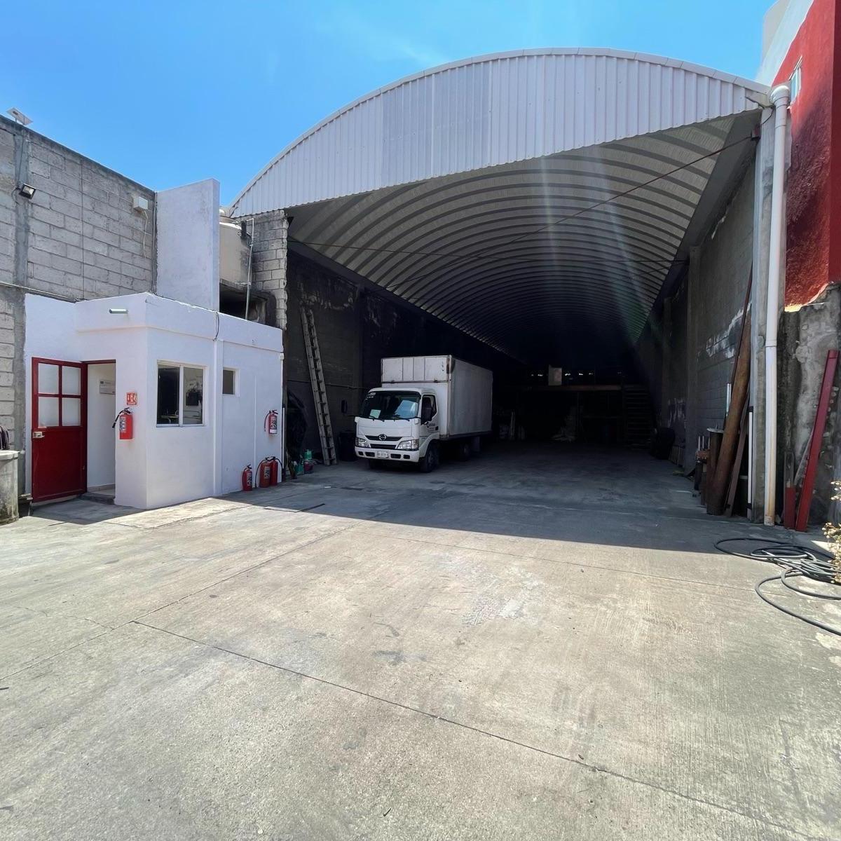 Local - Poblado Acapatzingo