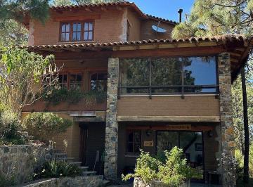 Casa en condominio de 6 habitaciones, Tapalpa · Venta Casa en Tapalpa Country Club, Tapalpa, Jal.