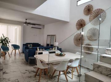 Casa de 4 habitaciones, Solidaridad · Se Vende Casa con Depto Independiente en Playa del Carmen