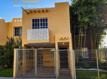 Casa · 110m² · 3 Recámaras · 1 Estacionamiento · Casa en Venta Fracc. Villas Chairel