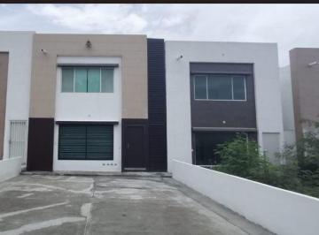 Casa de 2 habitaciones, Monterrey · Casa en Renta en Privadas Cumbres Elite, Zona Cumbres