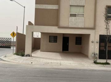 Casa de 3 habitaciones, General Escobedo · Renta en Privada La Amistad Escobedo