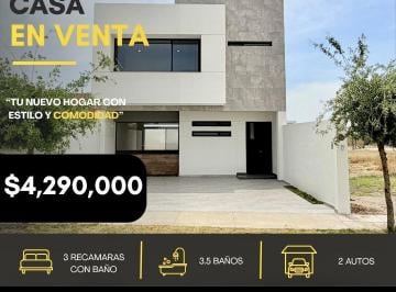 Casa · 220m² · 3 Recámaras · 2 Estacionamientos · Casa en El Mayorazgo