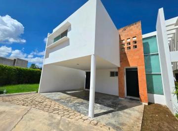 1 · Casa en Venta en Colonia Montecristo Merida Yucatan