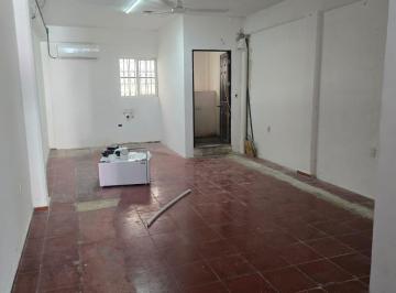 Local comercial · 80m² · 1 Recámara · 1 Estacionamiento · Renta de Local en Cancún - Av Lopez Portillo