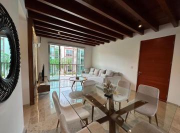 Departamento de 2 habitaciones, Solidaridad · Impecable "Depto Amueblado en 2do Piso: 2 Rec, 2 Baños, Balcón y Vista a La Al