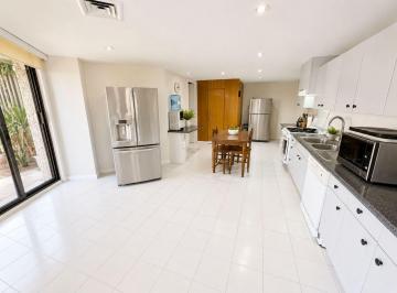 Departamento · 300m² · 3 Recámaras · 3 Estacionamientos · Depto en Renta $55,000 Lomas de Vista Hermosa. Av Paseo de La Reforma. Cuajimalpa de Morelos.