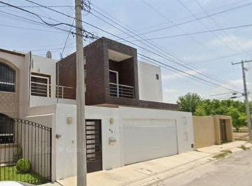Casa de 4 habitaciones, Saltillo · Casa en Venta en Valle Real 2do Sector Saltillo Coahuila