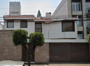 Casa de 4 habitaciones, Alvaro Obregón · Casa con 349 m² de Superficie de Terreno y 4 [Dorm.] en Venta en Las Águilas