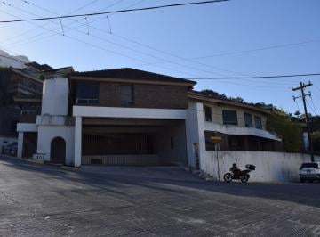 Casa en condominio de 3 habitaciones, San Pedro Garza García · San Pedro Garza Garcia - Casa en Venta