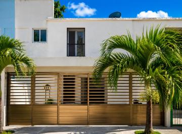 Casa de 3 habitaciones, Solidaridad · Venta de Casa en Playa del Carmen Quintana Roo