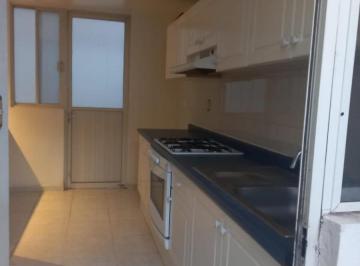 Casa · 160m² · 3 Recámaras · 2 Estacionamientos · Casa en Renta Centrica