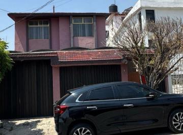 Casa de 3 habitaciones, Tlalnepantla de Baz · Casa en Venta en Rincón del Valle | Calle Cerrada con Acceso Controlado | 3 Recámaras | 2 Autos