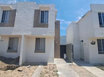 Casa de 2 habitaciones, Salinas Victoria · Casa en Venta Los Pilares, Salinas Victoria