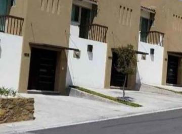 Casa en condominio de 2 habitaciones, Corregidora · Casa con 2 Recámaras en Renta en Corregidora