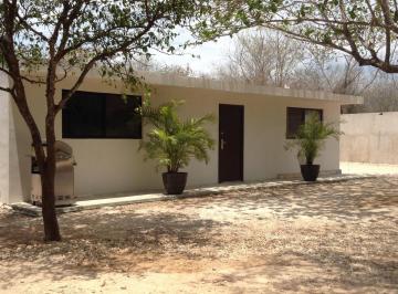 Casa · 247m² · 1 Recámara · 10 Estacionamientos · Casa Quinta en Venta con Terreno de 2700 m² San Jose Kuch Conkal (Fvc - 2827)