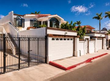 Casa de 4 habitaciones, Guaymas · Venta de Casa en Sonora Col Lomas de Miramar