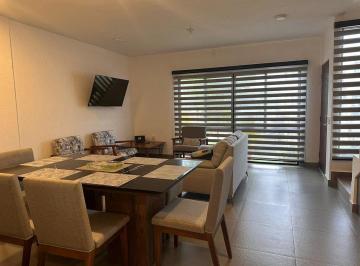 51c08e4a03136ff386a7ff2ff3dbc926ade8b23fb363c9237a7cb1a8365d40ed · Casa con Paneles en Renta en Vilanova Residencial